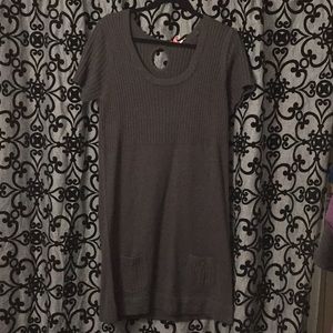 Derek Hart short sleeve sweater dress NWT